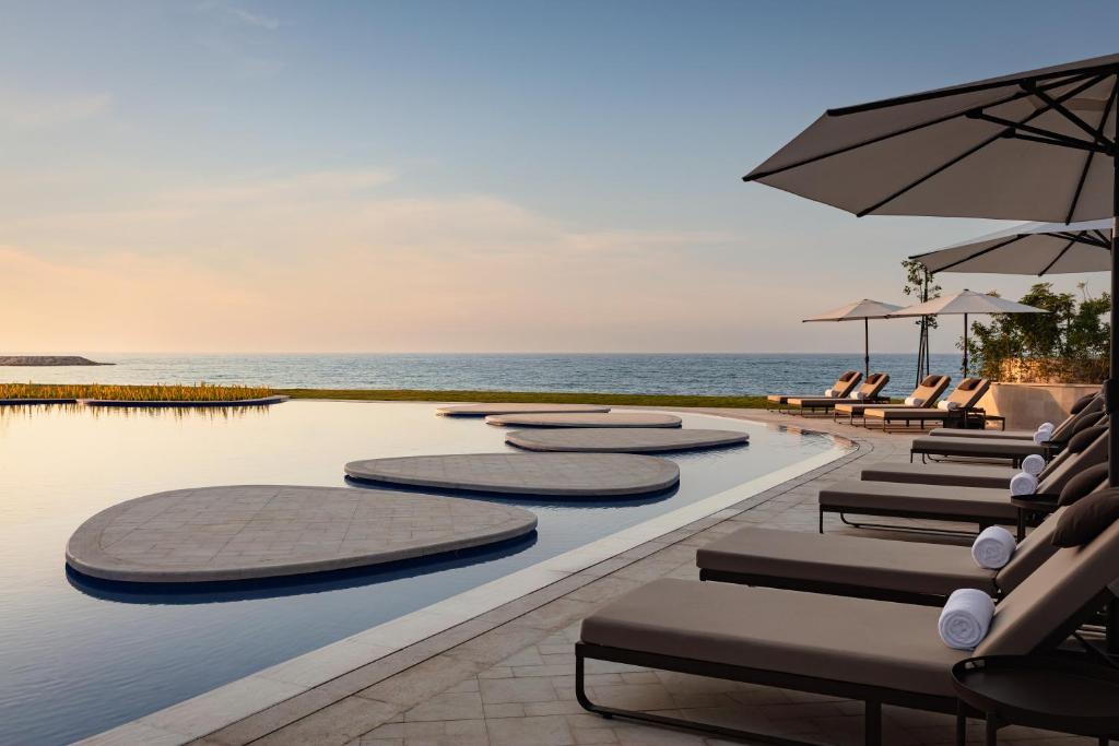 The St. Regis Al Mouj Muscat Resort 5*
