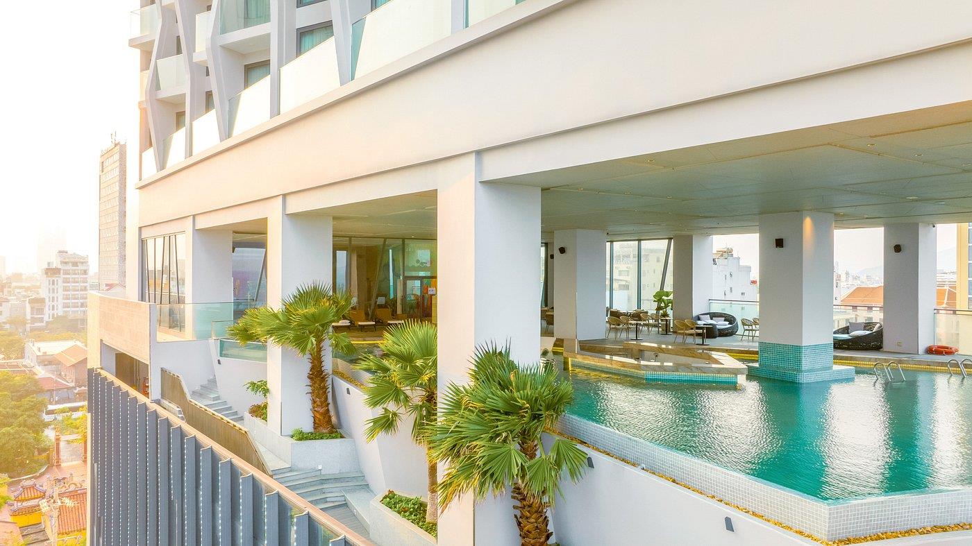 Awaken Danang 5*