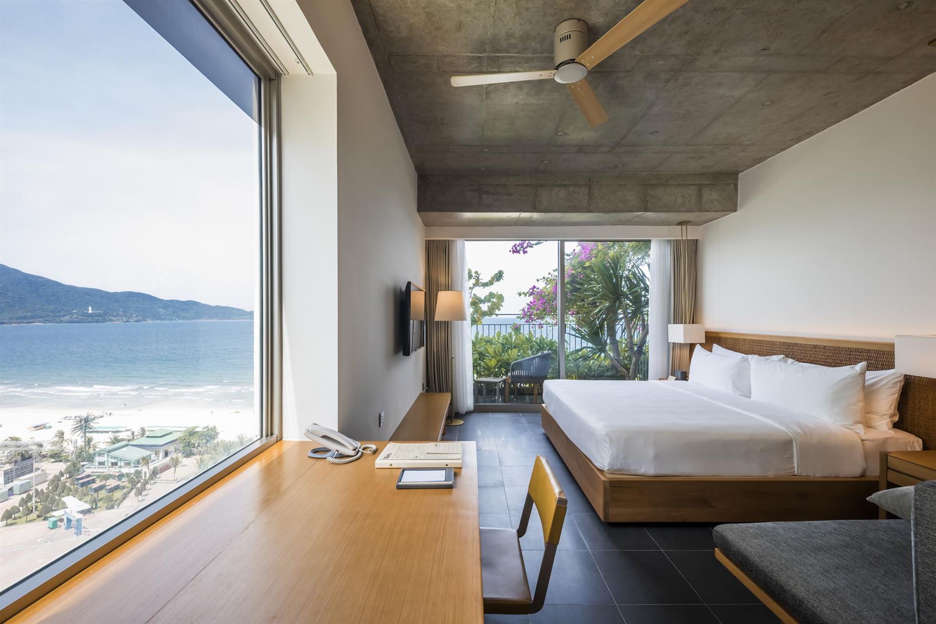 Chicland Hotel Danang 4*