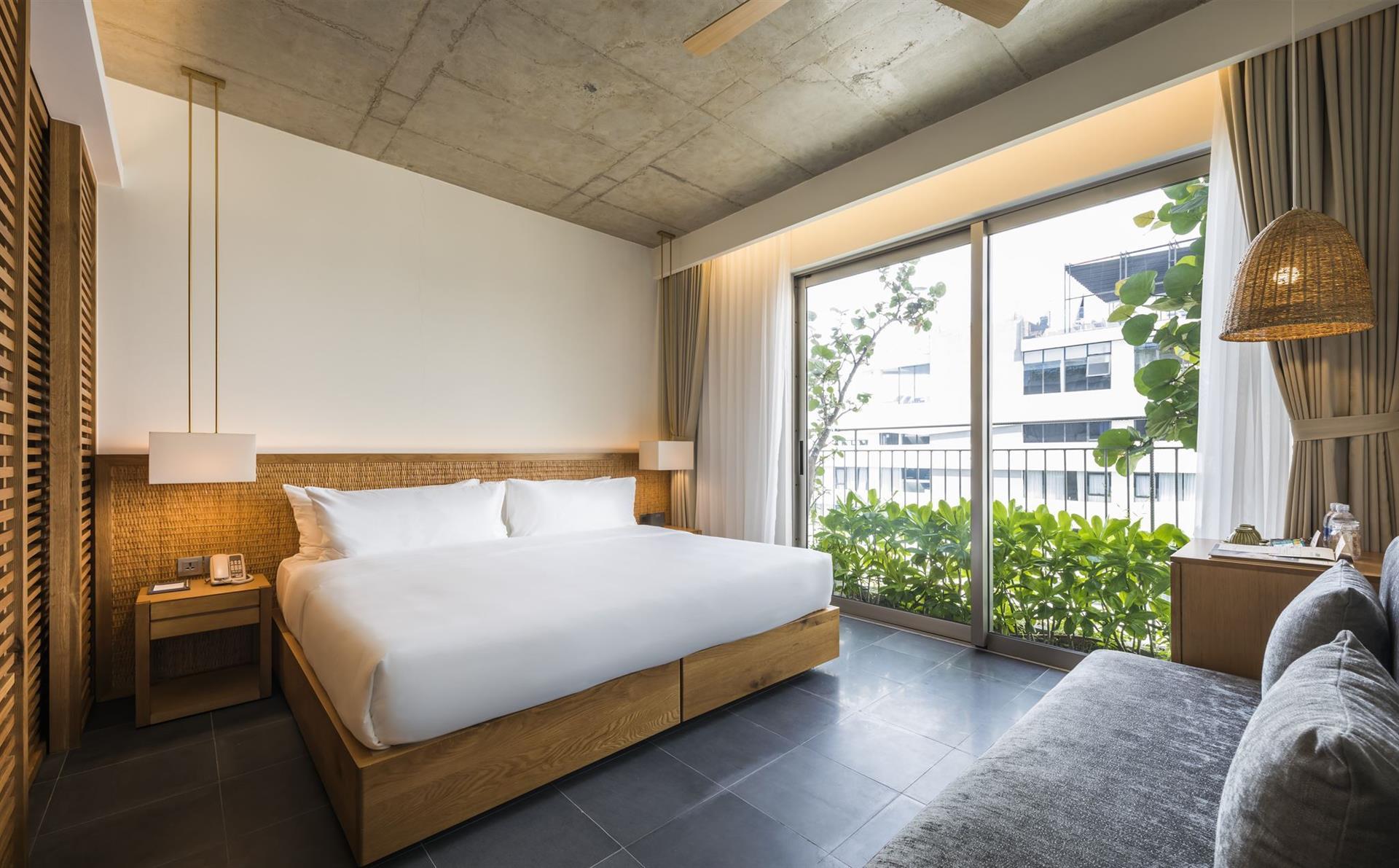 Chicland Hotel Danang 4*