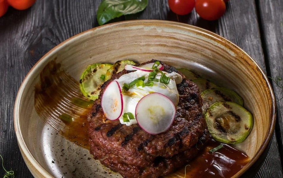 Отель Династия 4*