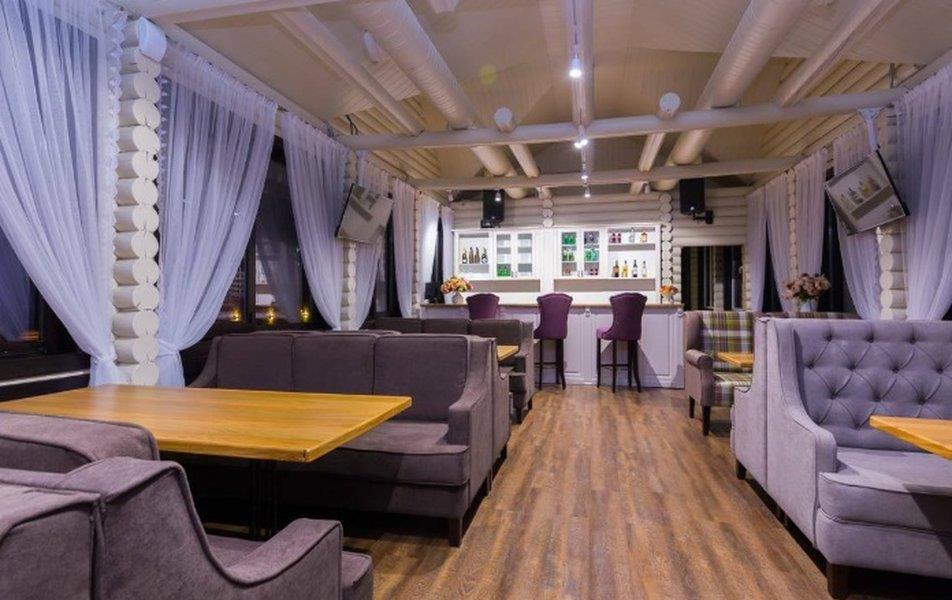 Отель Династия 4*