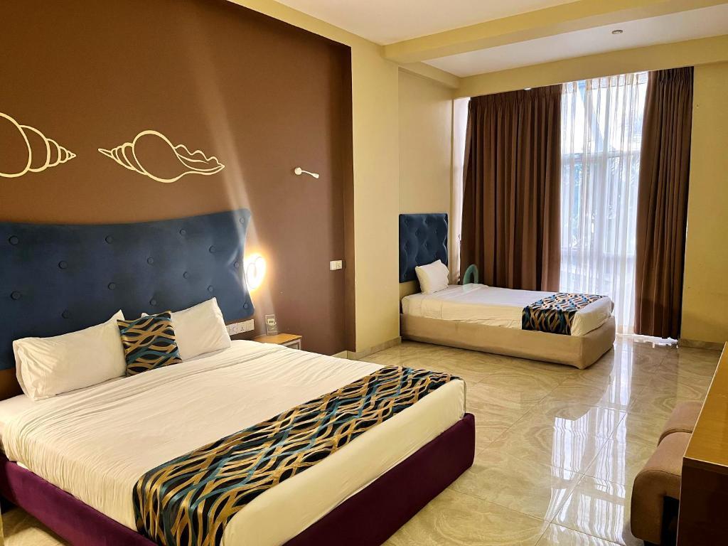 Туры в Aryana Queens Beach Resort