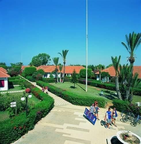 Faros Holiday Village Hotel 3*