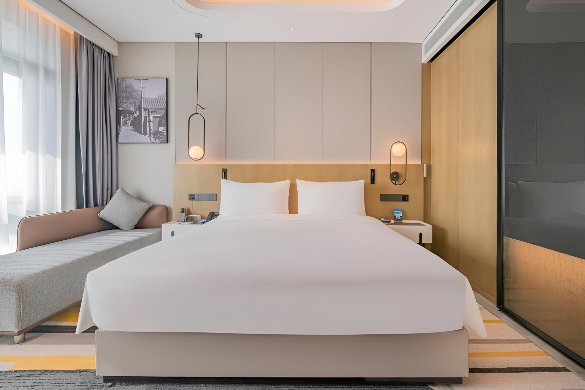 Radisson Hotel Beijing Daxing Airport 5*