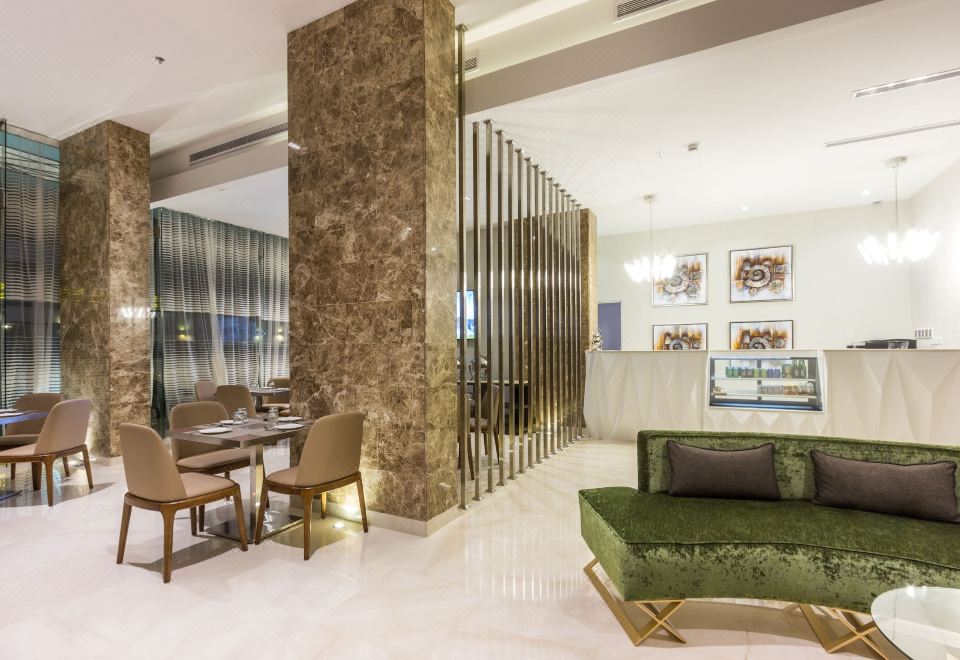 Ewaa Express Hotel - Al Hamra 3*