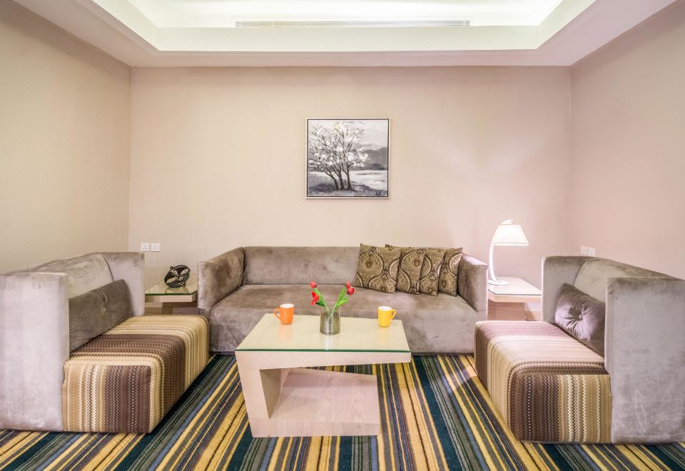 Ewaa Express Hotel - Al Hamra 3*