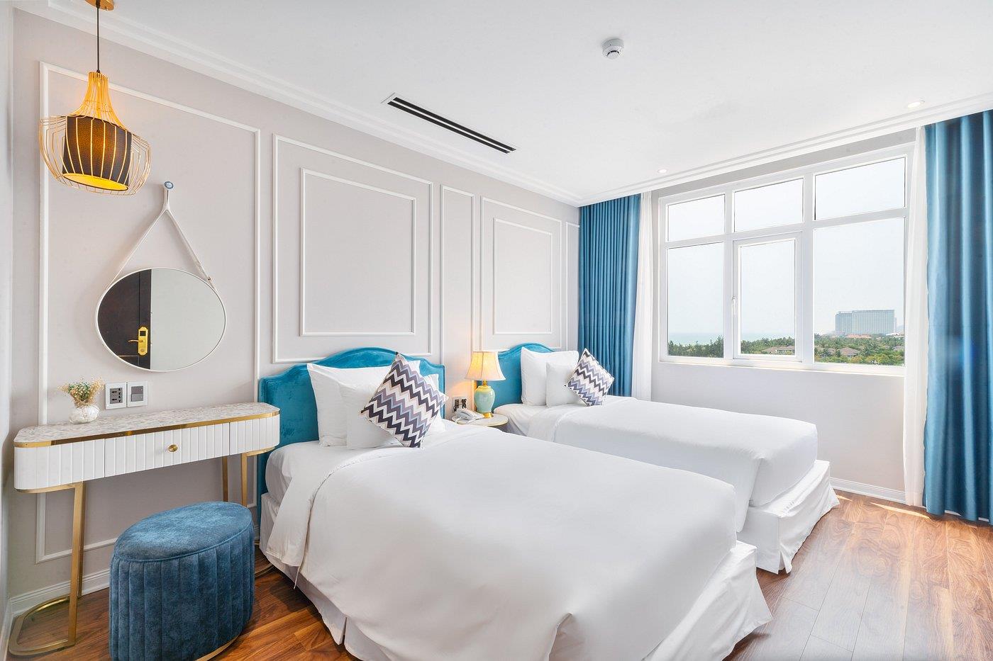 Angel Hotels Beach Danang 4*