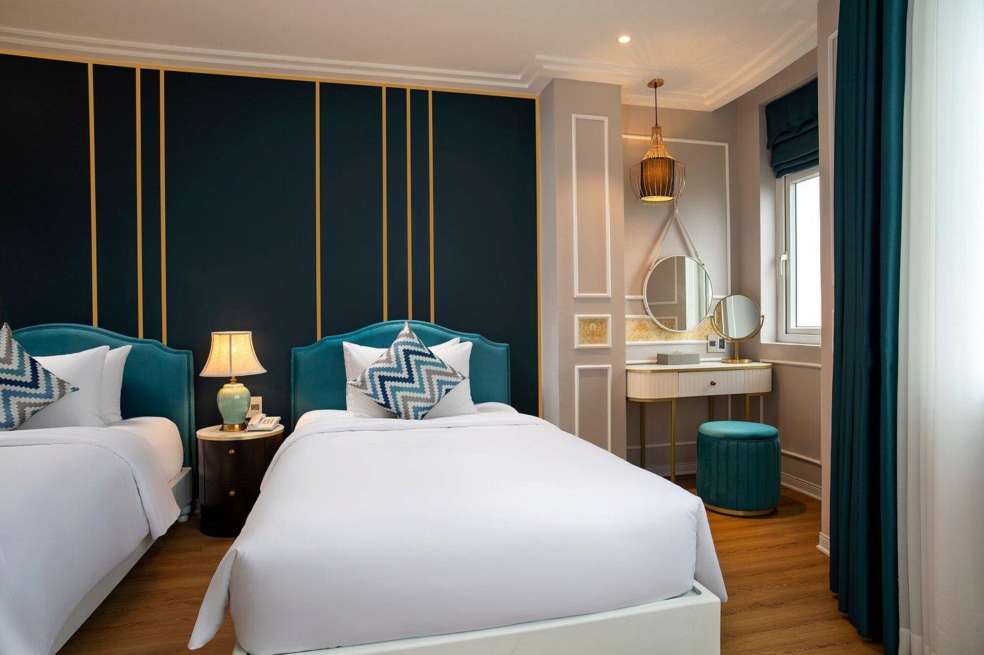Angel Hotels Beach Danang 4*
