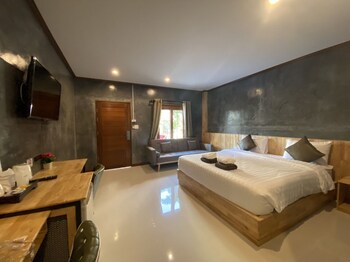 Paradise Land Resort 3*