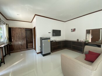 Paradise Land Resort 3*