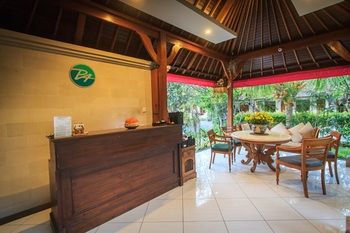 Pondok Anyar Hotel 2*