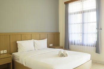 Pondok Anyar Hotel 2*