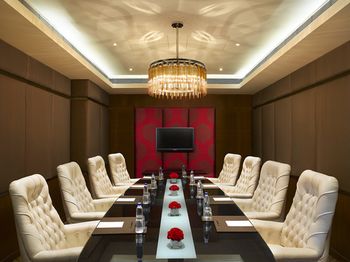 Sofitel Mumbai BKC 5*