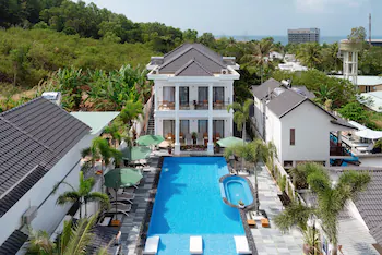 Villa Caribe Phu Quoc 3*