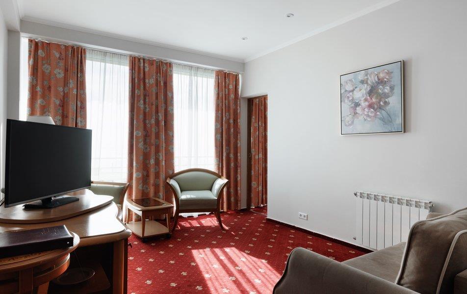 Престиж Отель (Просвещения 163) 4*