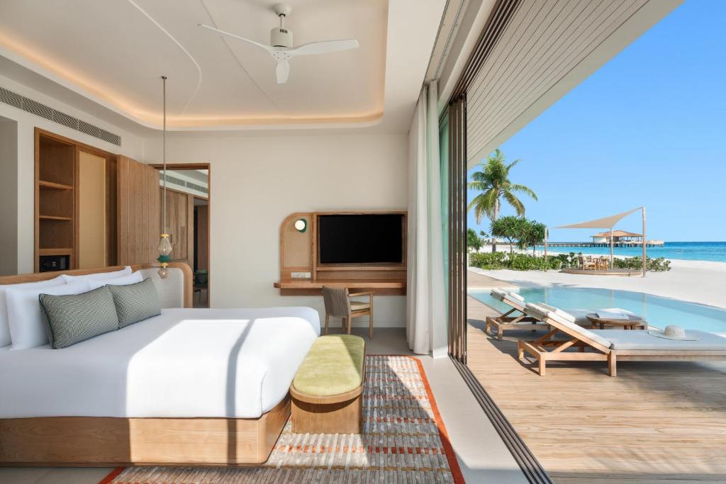 Centara Grand Lagoon Maldives 5*