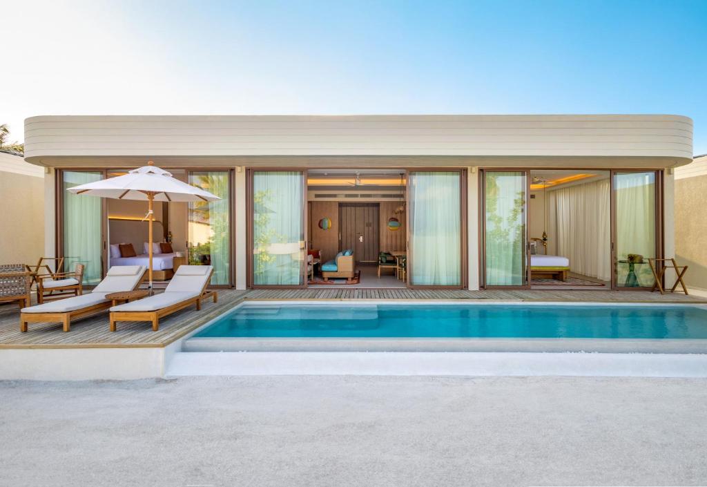 Centara Grand Lagoon Maldives 5*