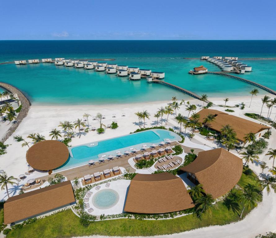 Centara Grand Lagoon Maldives 5*