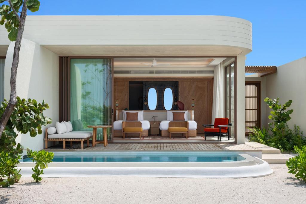 Centara Grand Lagoon Maldives 5*