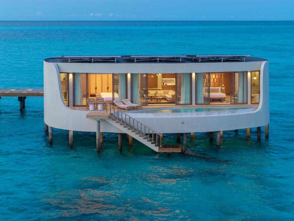 Centara Grand Lagoon Maldives 5*