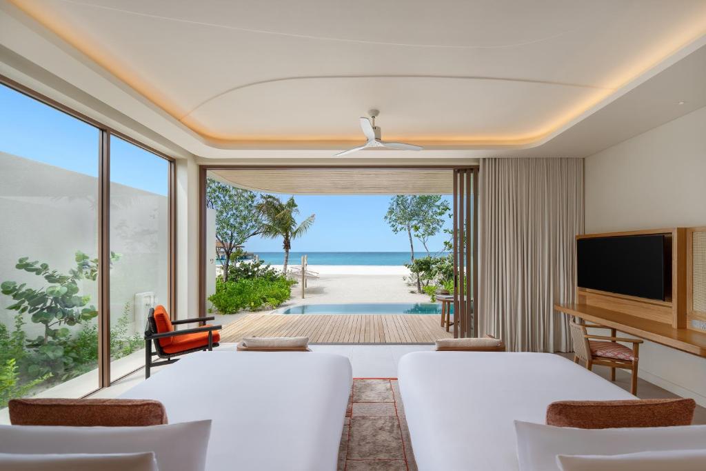 Centara Grand Lagoon Maldives 5*
