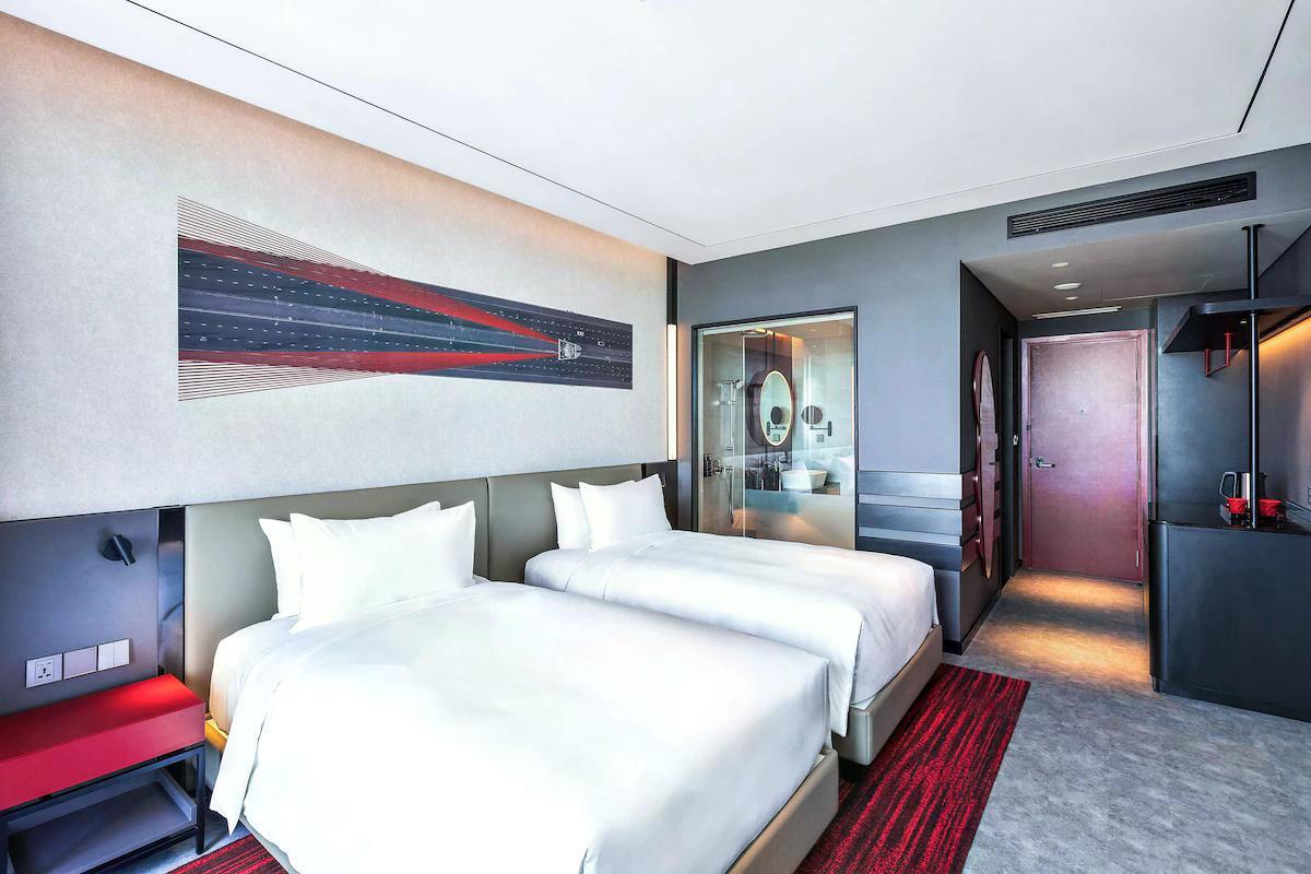 Radisson RED Danang 5*