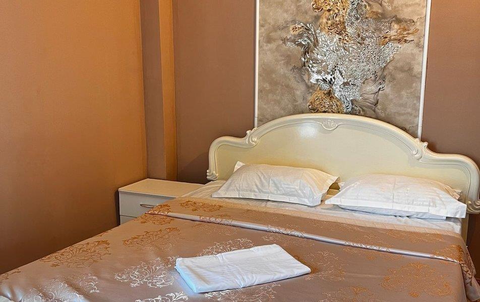 Отель Небуг 0*