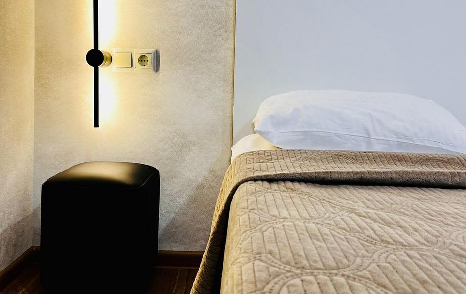 Отель Небуг 0*