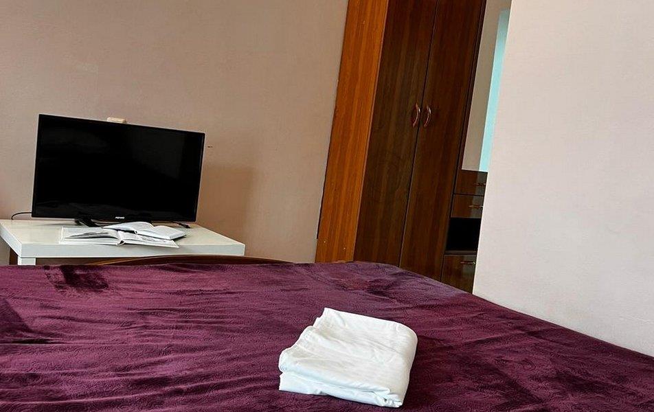 Отель Небуг 0*