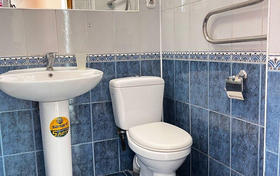 Отель Небуг 0*