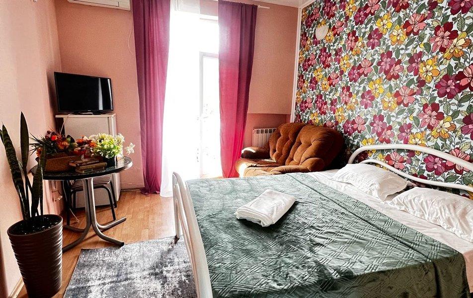 Отель Небуг 0*