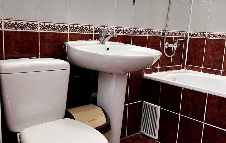 Отель Небуг 0*