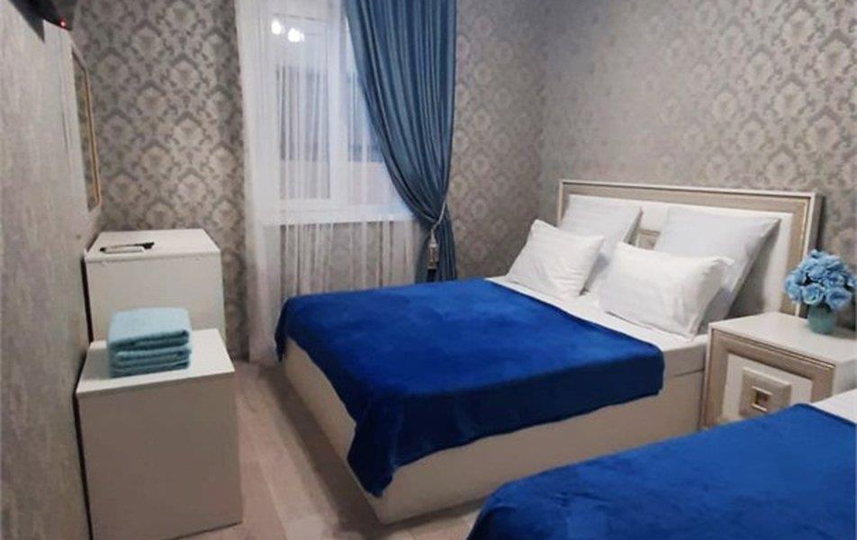 У Гульнары 0*