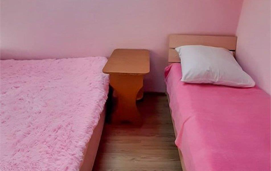 У Гульнары 0*