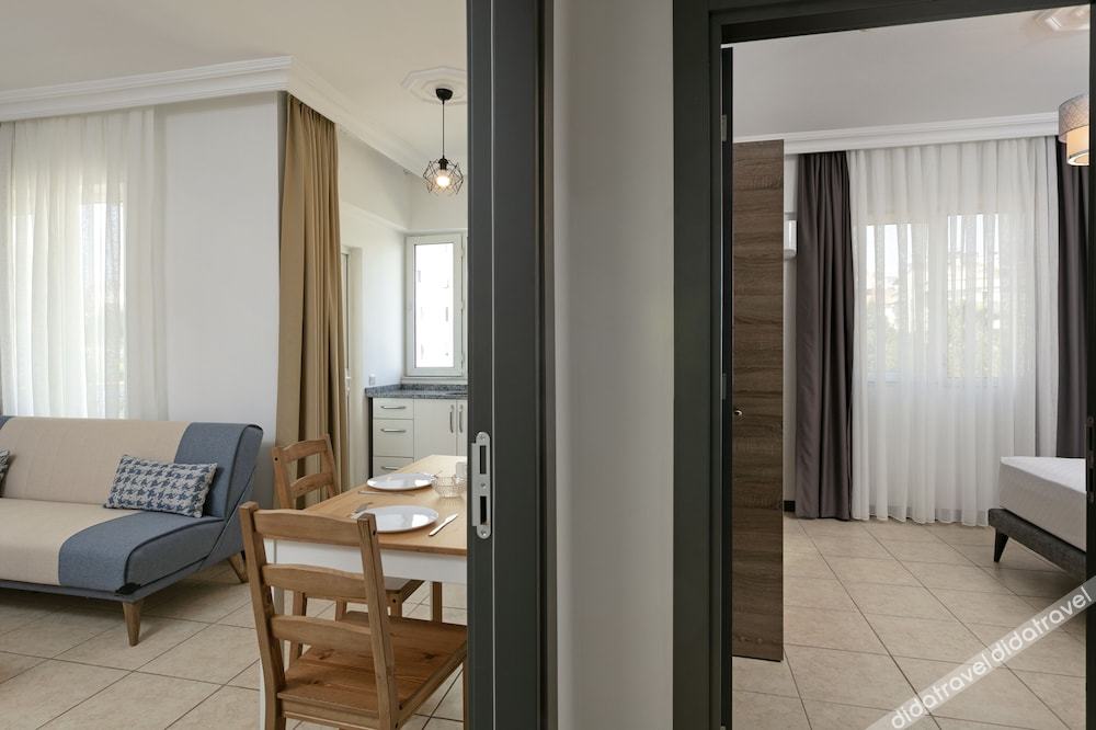 Marvida Hotel Happy Suites 0*