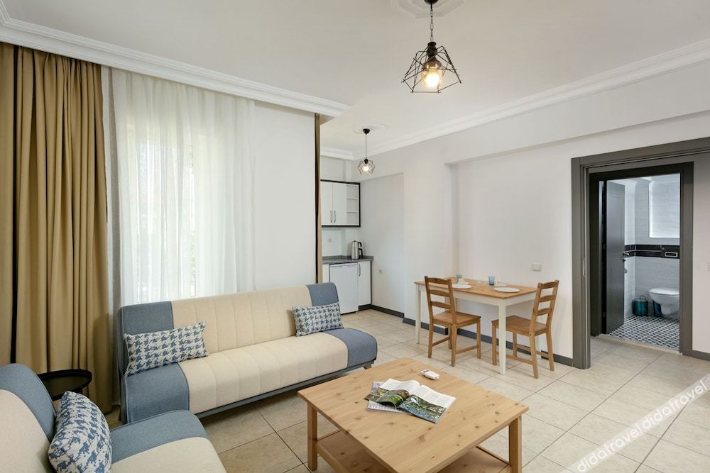 Marvida Hotel Happy Suites 0*