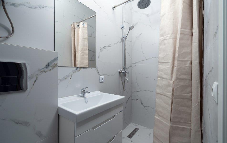 RentaSfera Ashe Platinum 0*