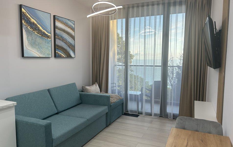 RentaSfera Ashe Platinum 0*