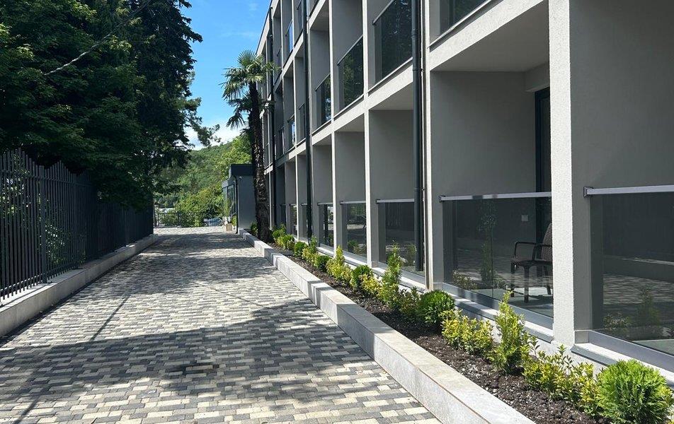 RentaSfera Ashe Platinum 0*