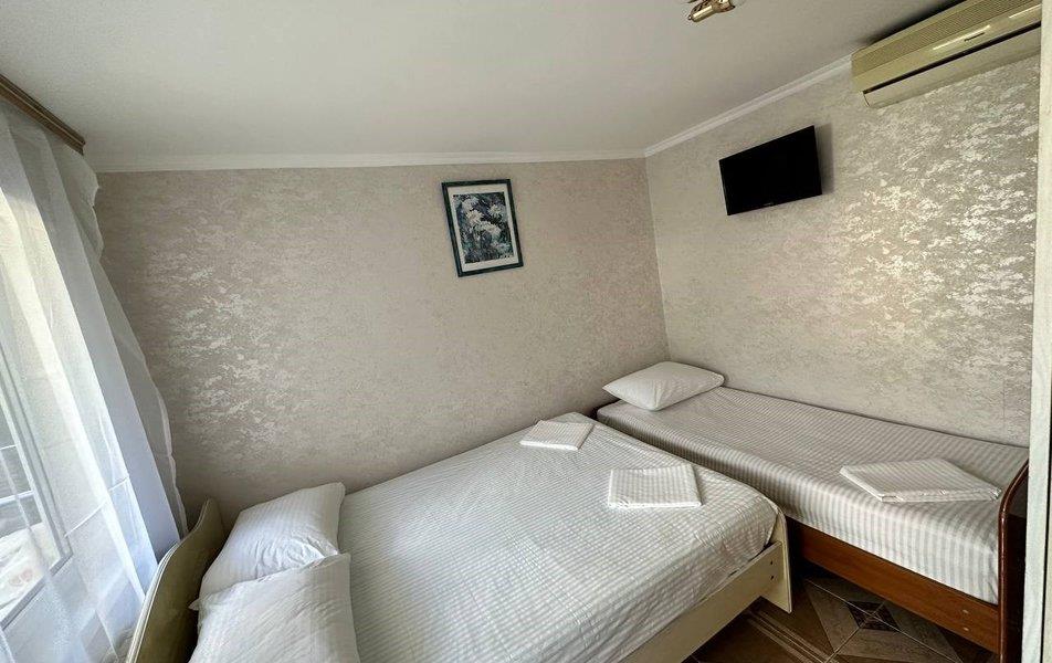 Артур гостевой дом 0*