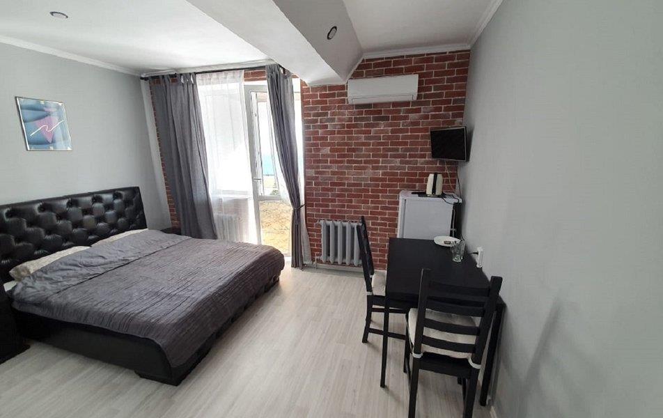 На Набережной (Анапа) 0*