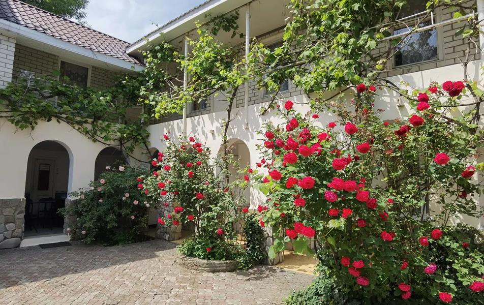 Come Inn на Кленовой 0*