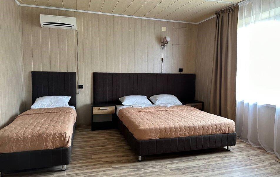 Come Inn на Кленовой 0*