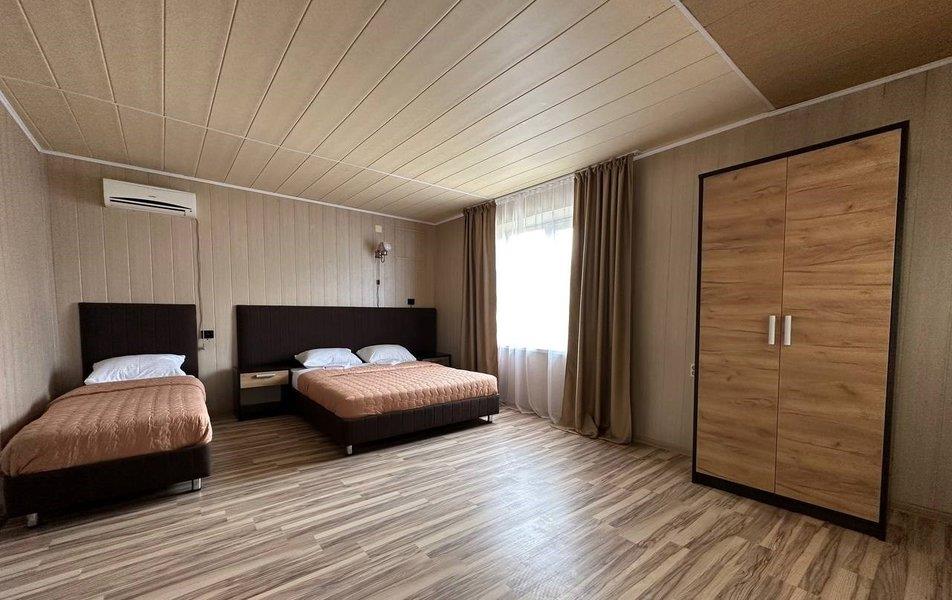 Come Inn на Кленовой 0*