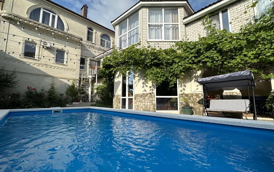 Come Inn на Кленовой 0*