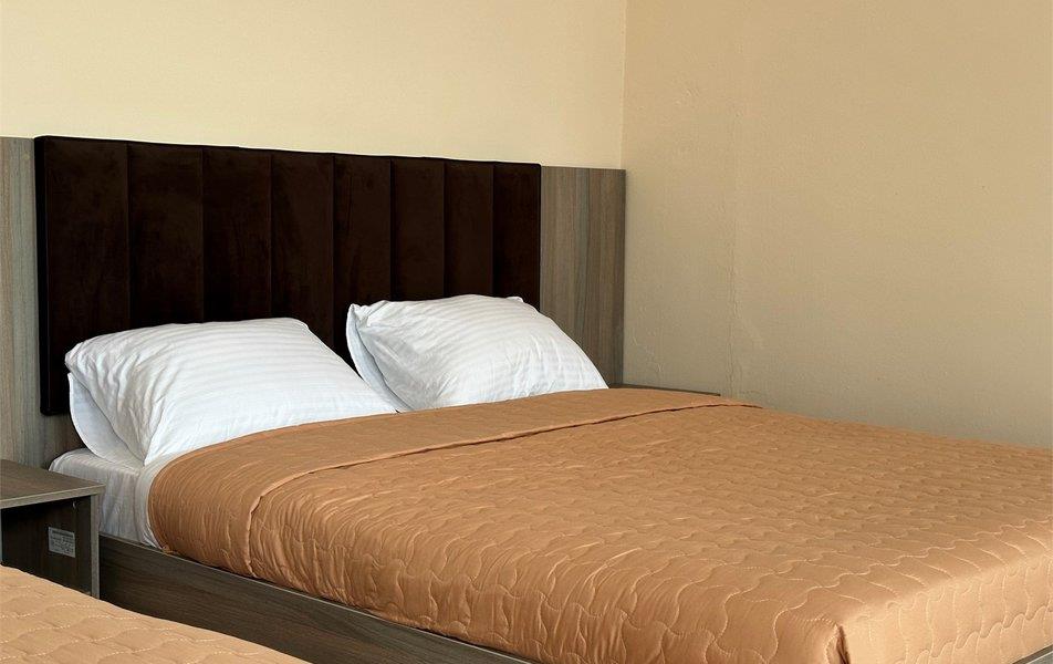 Come Inn на Кленовой 0*