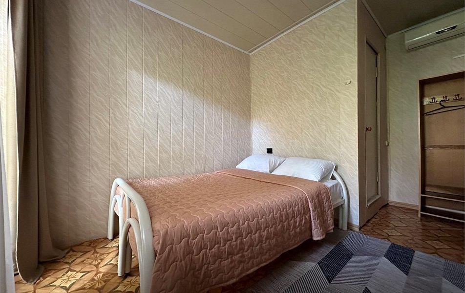 Come Inn на Кленовой 0*