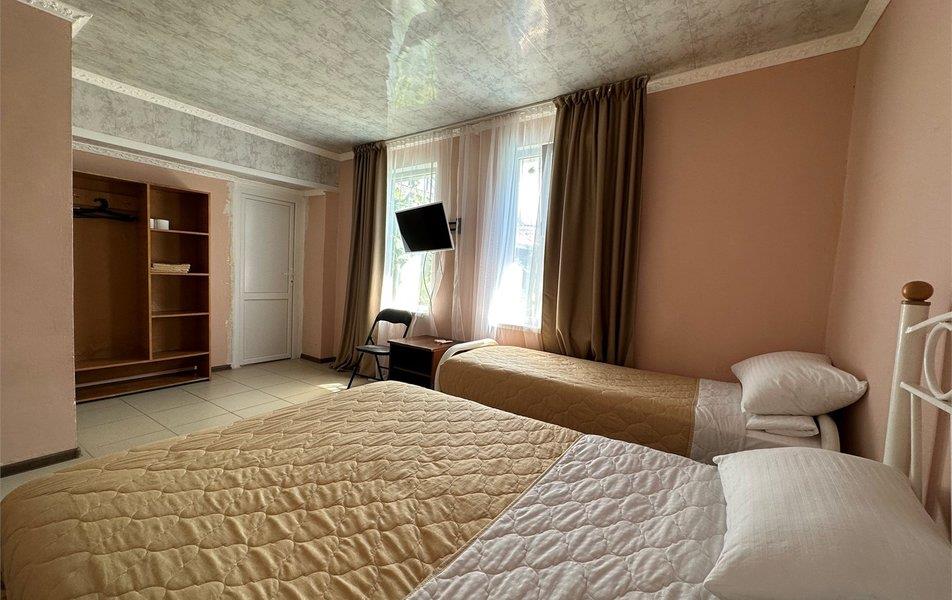 Come Inn на Кленовой 0*