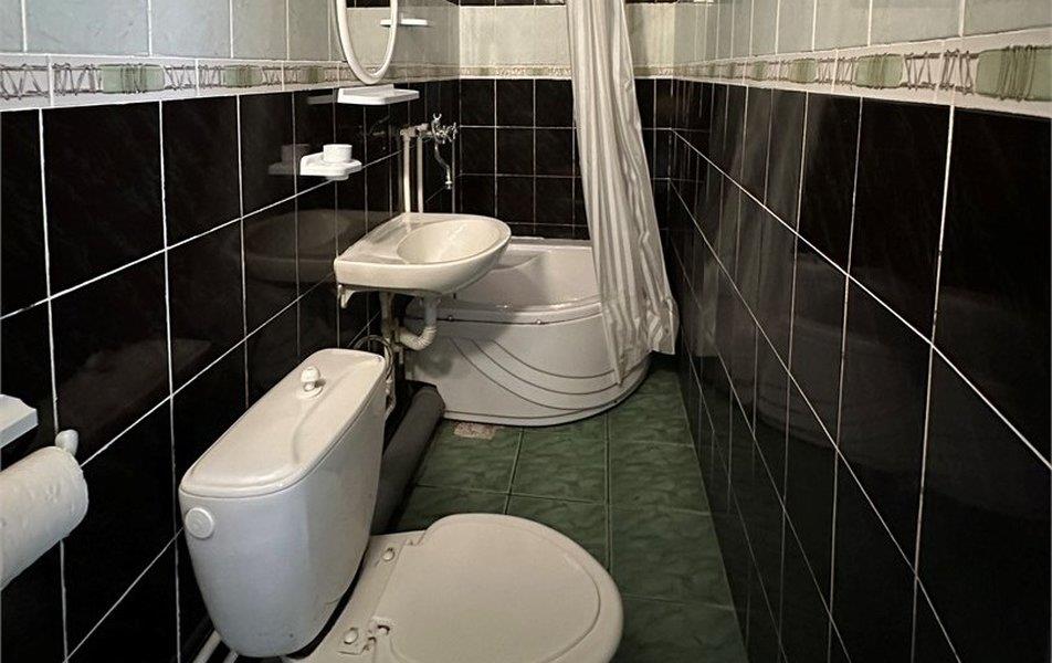 Come Inn на Кленовой 0*